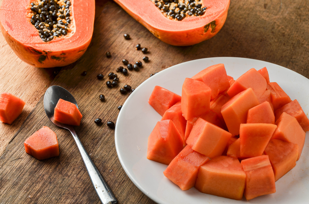 Papaya juice benefits for your digestion and overall wellbeing